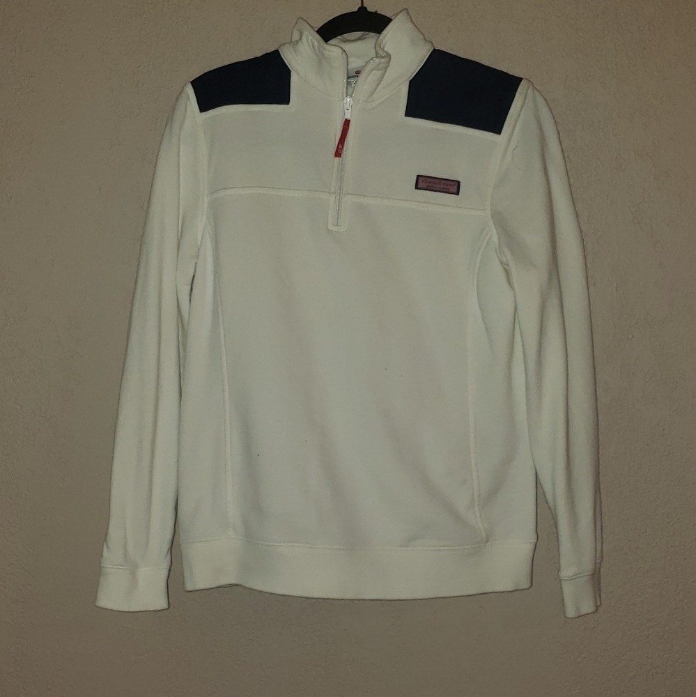 Vineyard vines sweater